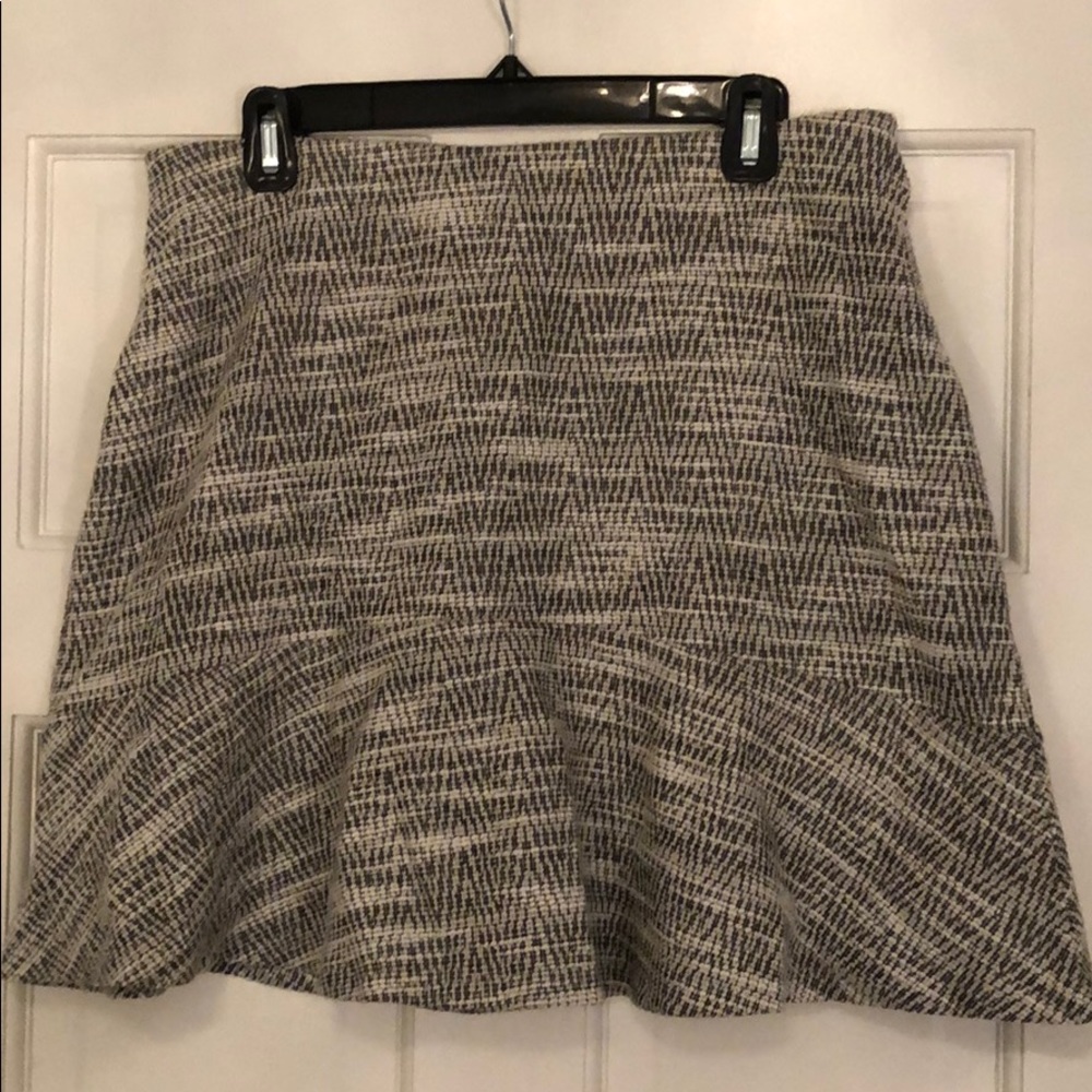 Loft skirt! Only worn twice